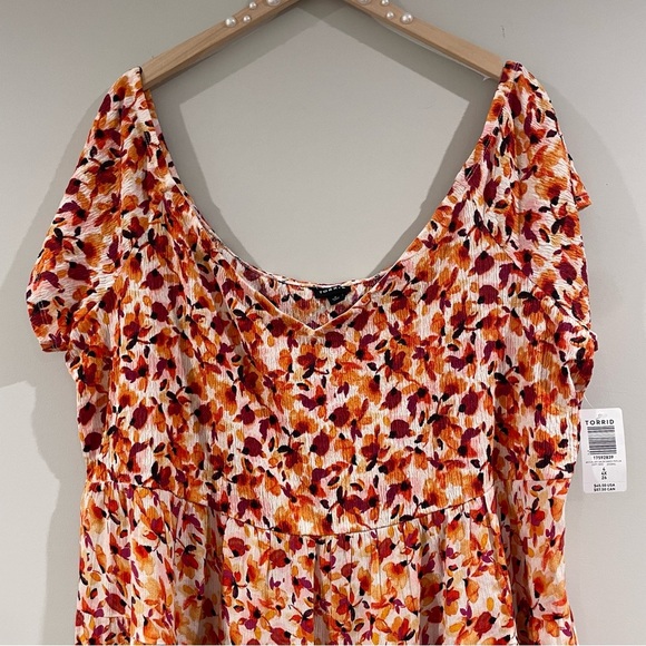 Torrid Fabric Mix Knit Crinkle Gauze Off The Shoulder Smocked Bodice Top, 4X/26W - Picture 4 of 7